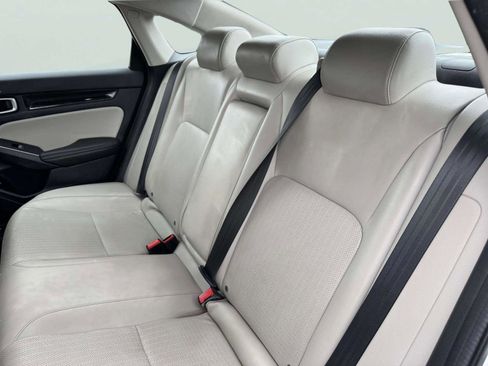 Used 2024 Honda Civic Touring image 27