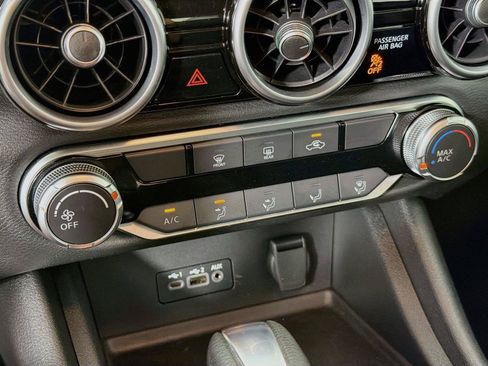 Used 2022 Nissan Sentra SV FWD image 21