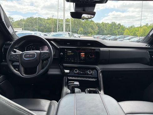 Certified 2025 GMC Sierra 1500 AT4X AWD/4WD image 15