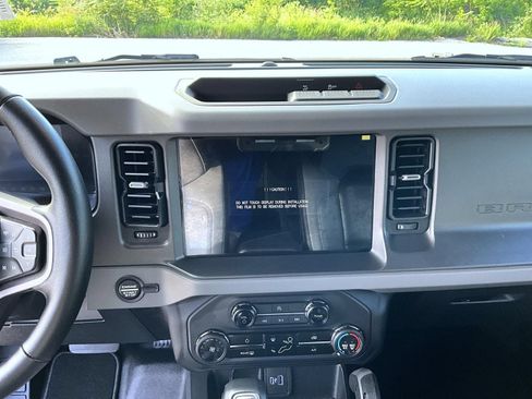 Used 2024 Ford Bronco Big Bend AWD/4WD image 14