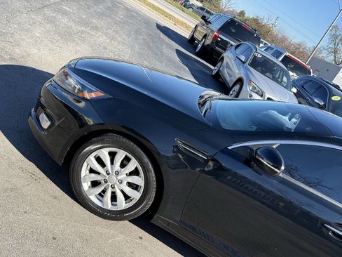 Used 2014 Kia Optima LX image 3