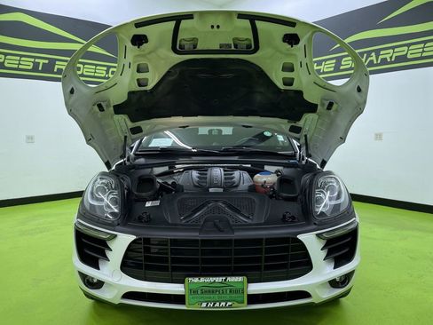 Used 2017 Porsche Macan S image 4