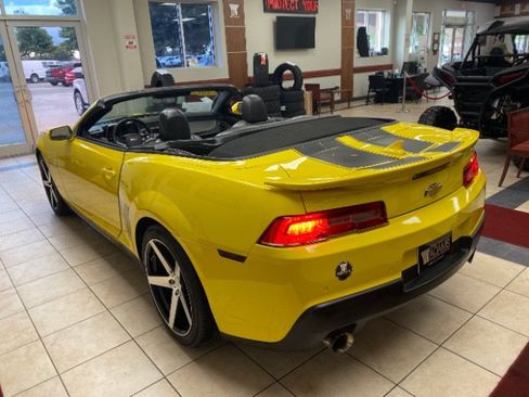 Used 2015 Chevrolet Camaro LT w/ RS Package RWD image 7