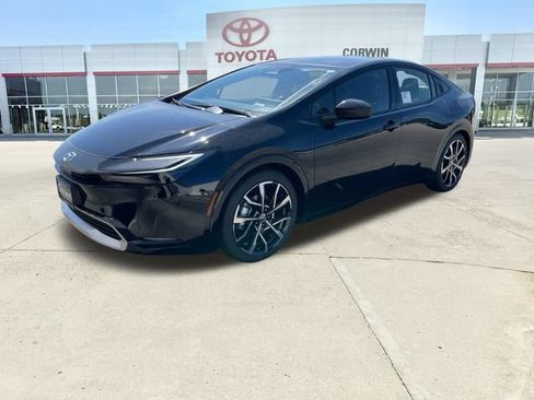 New 2026 Toyota Prius Plug-In Hybrid FWD image 8