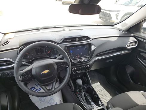 Certified 2023 Chevrolet TrailBlazer LT w/ Convenience Package AWD/4WD image 29