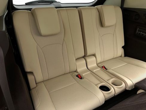 Used 2020 Lexus RX 350L Premium image 22