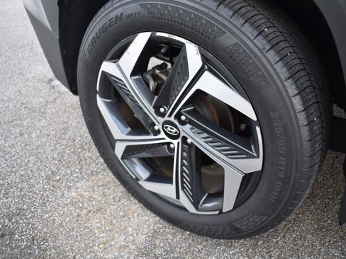Used 2022 Hyundai Tucson Limited w/ Cargo Package FWD image 13