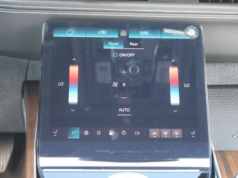 New 2026 Cadillac Escalade ESV Platinum Sport w/ LPO, ONYX Package AWD/4WD image 26