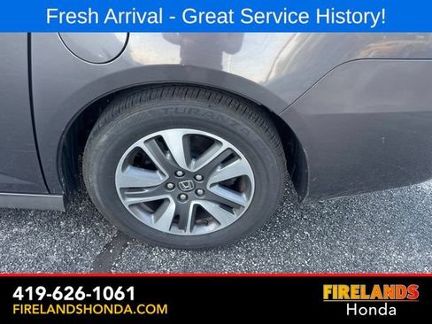 Used 2015 Honda Odyssey Touring image 12