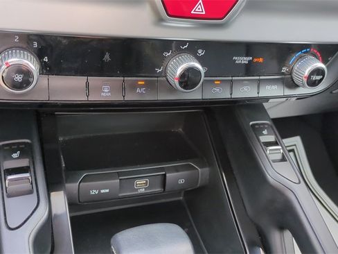 Used 2020 Kia Telluride S w/ S 8 Passenger Seating Package image 20