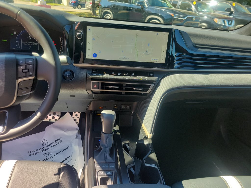 Used 2026 Toyota Camry SE w/ Multimedia Upgrade Package FWD image 17