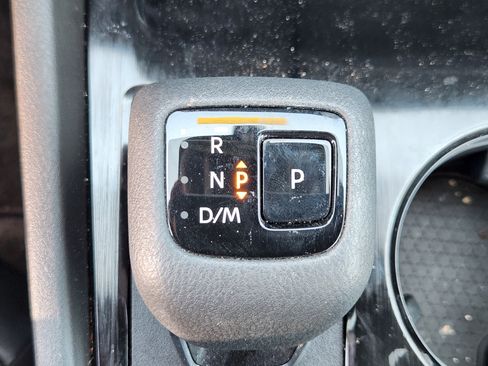 Certified 2023 Nissan Rogue SV w/ SV Premium B Package AWD/4WD image 12