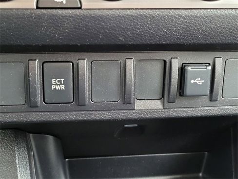 Used 2021 Toyota Tacoma 4x4 Double Cab image 23