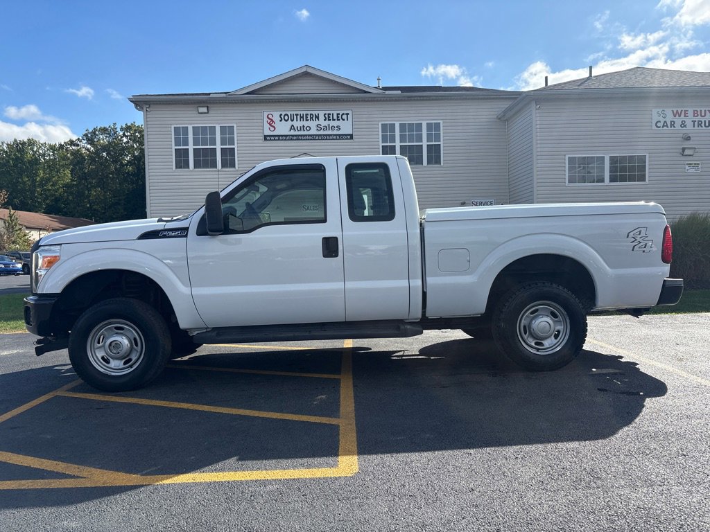 Used 2011 Ford F250 XL AWD/4WD image 1