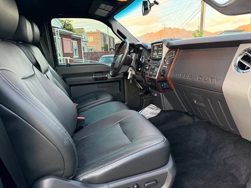 Used 2016 Ford F250 Lariat w/ Chrome Package AWD/4WD image 20