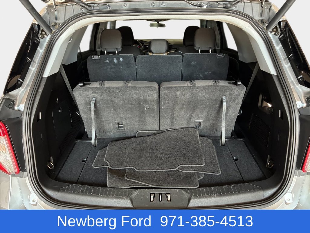 Used 2021 Ford Explorer XLT RWD image 29