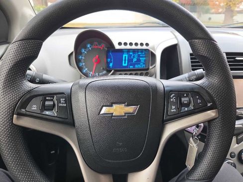 Used 2016 Chevrolet Sonic LT FWD image 19