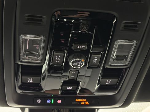 New 2026 GMC Yukon Denali w/ Denali Reserve Package AWD/4WD image 29