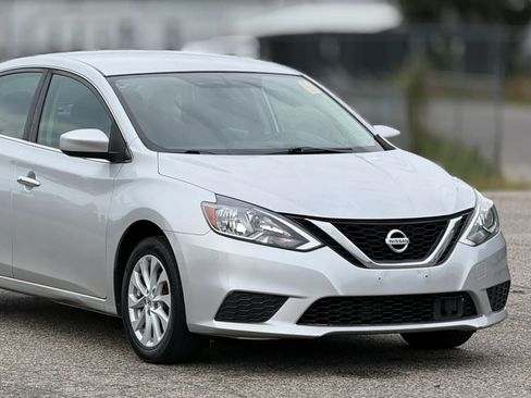 Used 2019 Nissan Sentra SV FWD image 15