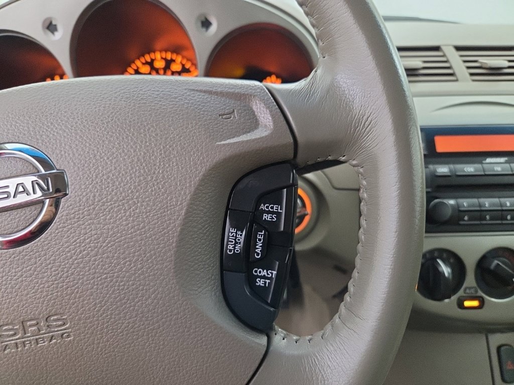 Used 2004 Nissan Altima 2.5 SL FWD image 29