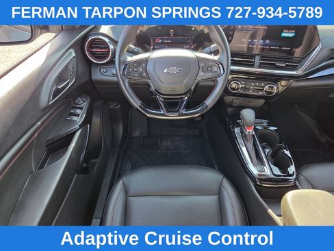 Certified 2025 Chevrolet Trax RS w/ Driver Confidence Package FWD image 17