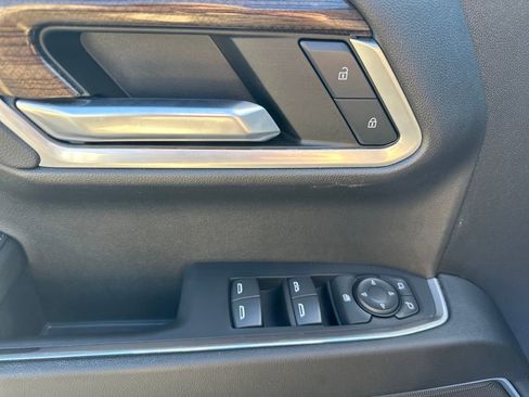 Certified 2022 Chevrolet Silverado 1500 RST image 12