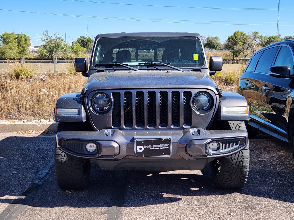 Used 2021 Jeep Gladiator Overland AWD/4WD image 3