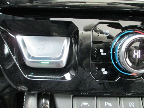 New 2026 GMC Sierra 1500 AT4X image 19