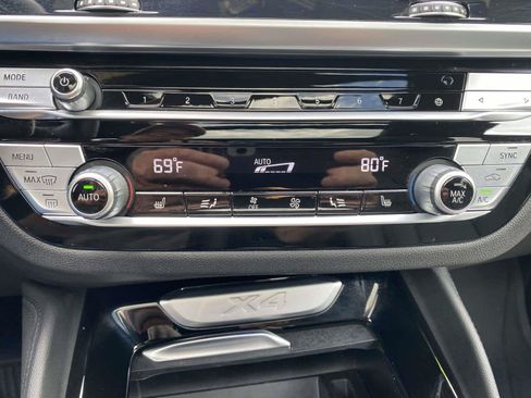 Used 2020 BMW X4 xDrive30i w/ Premium Package AWD/4WD image 19