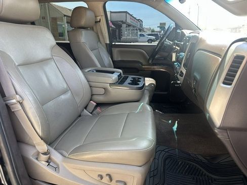 Used 2014 GMC Sierra 1500 SLT w/ SLT Crew Cab Value Package image 19