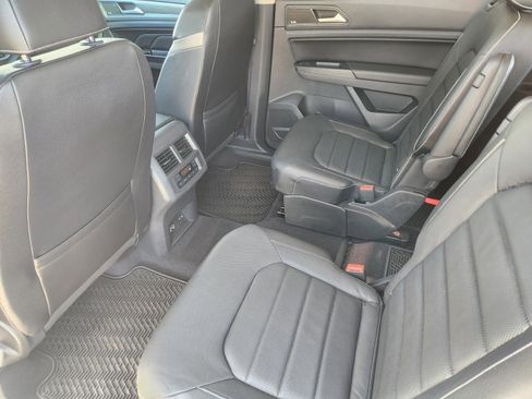 Used 2021 Volkswagen Atlas SEL Premium image 30