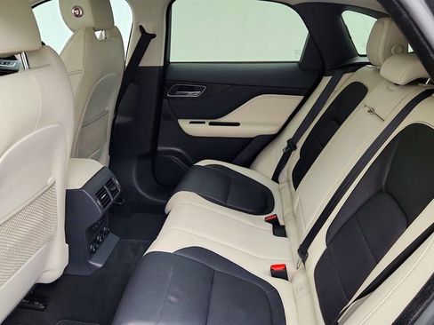 Used 2018 Jaguar F-PACE S AWD/4WD image 21