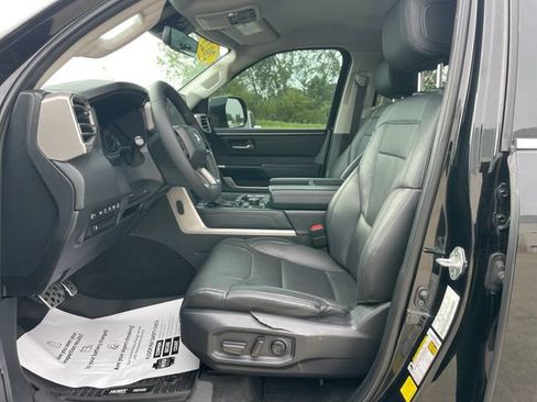 Used 2023 Toyota Tundra Limited w/ TRD Off-Road Package AWD/4WD image 19