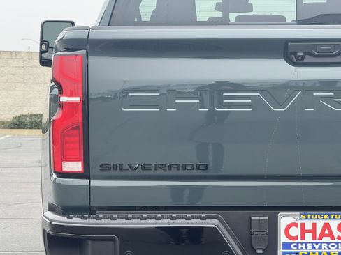 New 2026 Chevrolet Silverado 2500 LT w/ Trail Boss Package image 7