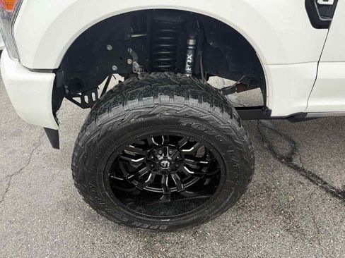 Used 2019 Ford F250 Platinum w/ Platinum Ultimate Package image 10