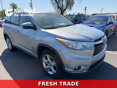 Used 2015 Toyota Highlander Limited w/ Driver Technology Package image 1
