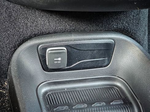 New 2026 Chrysler Pacifica Select image 27