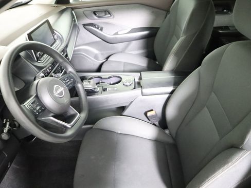 Used 2023 Nissan Rogue S image 23