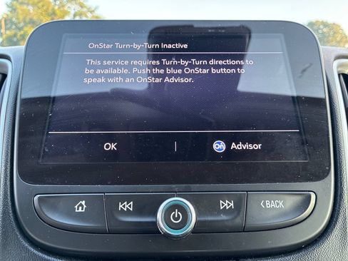 Used 2024 Chevrolet Malibu LT FWD image 20