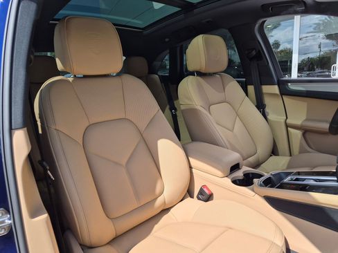 New 2026 Porsche Macan S AWD/4WD image 26