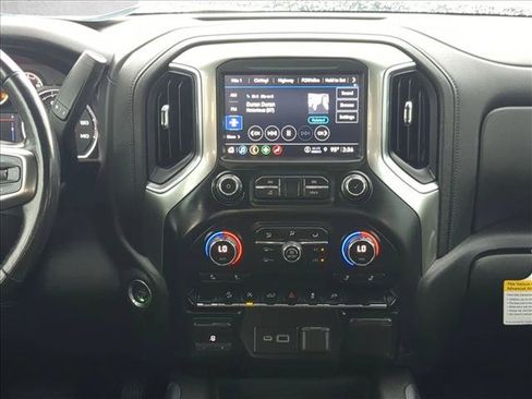 Used 2021 Chevrolet Silverado 1500 LT Trail Boss w/ Convenience Package II AWD/4WD image 13