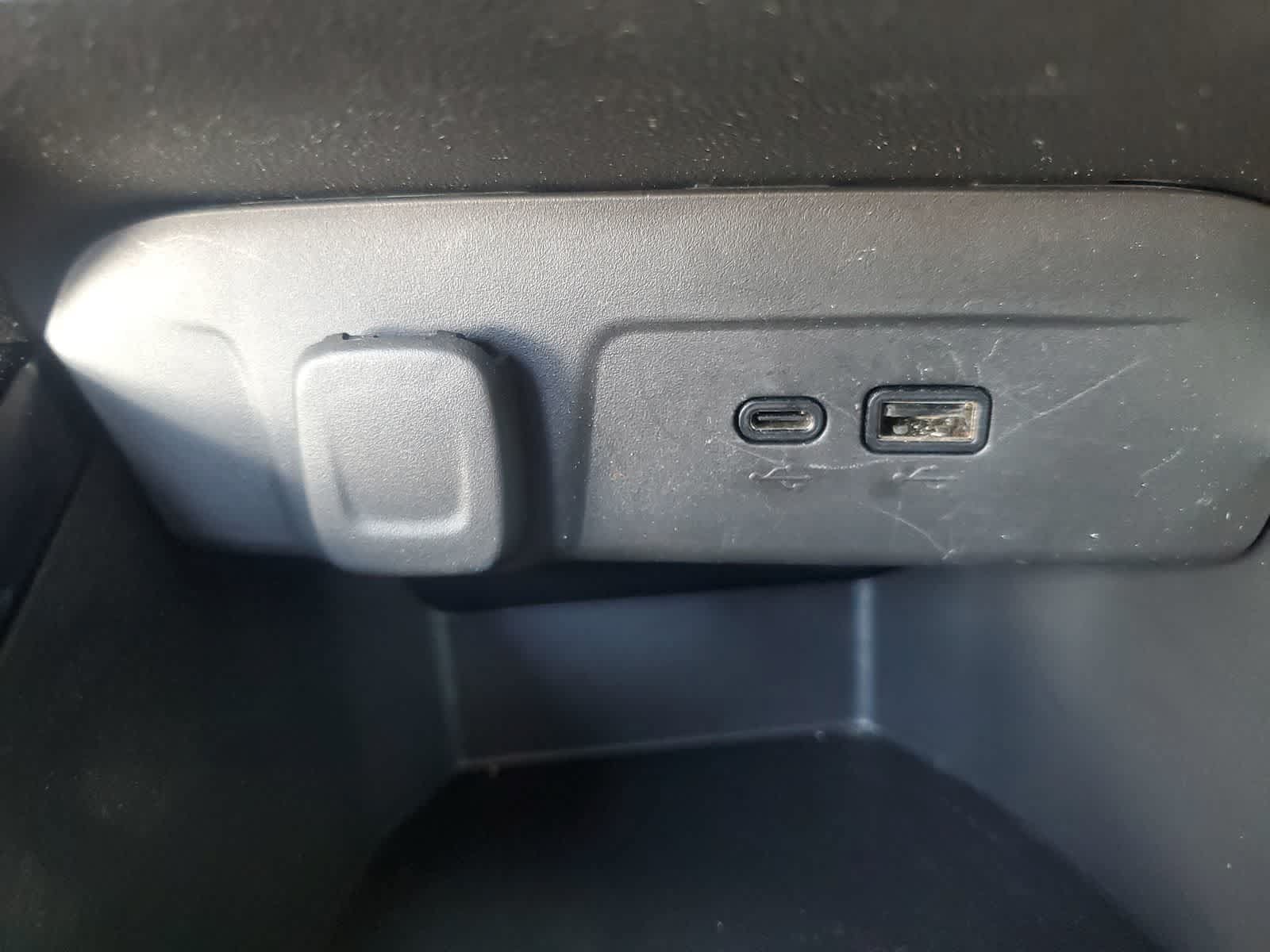 Used 2026 Chevrolet Trax LT FWD image 22