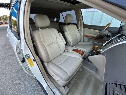 Used 2004 Lexus RX 330 FWD image 28