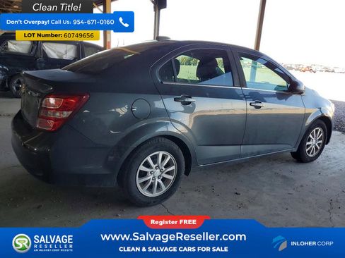 Used 2019 Chevrolet Sonic LT w/ Convenience Package FWD image 4