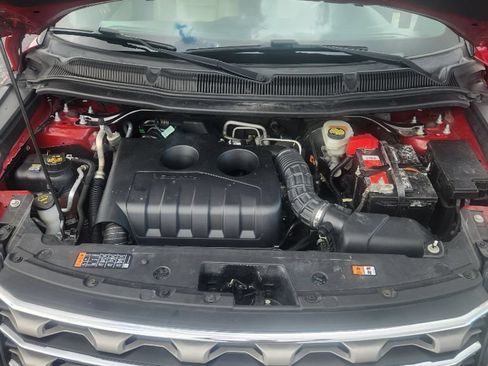 Used 2017 Ford Explorer XLT w/ Equipment Group 202A FWD image 24