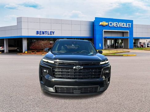 New 2026 Chevrolet Traverse LT w/ Midnight/Sport Edition image 8