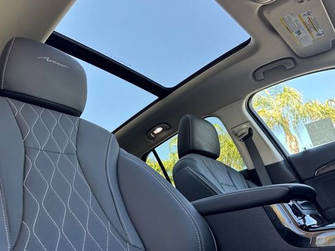 Certified 2023 Buick Envision Avenir AWD/4WD image 18