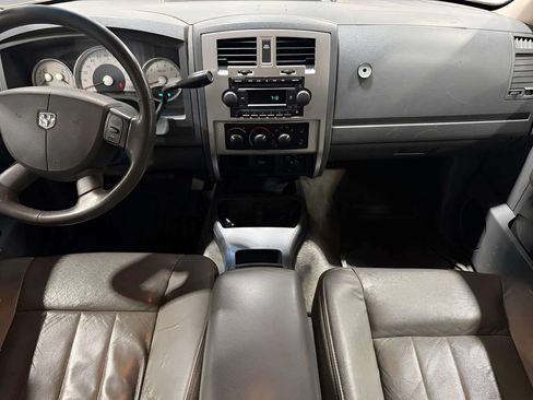 Used 2005 Dodge Dakota Laramie w/ Sport Appearance Group AWD/4WD image 30
