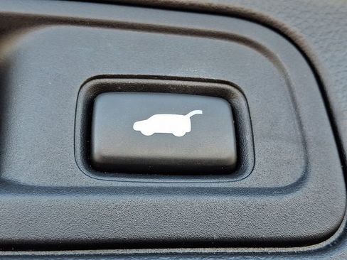 Used 2019 Honda Pilot Touring image 30