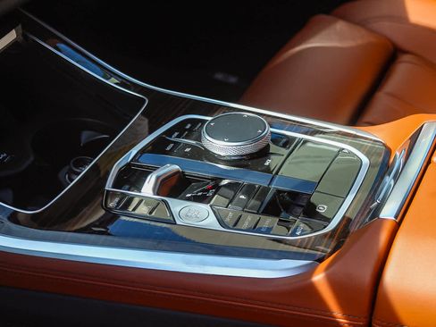 New 2026 BMW X5 sDrive40i w/ M Sport Package image 28